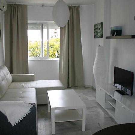 Apartamento Las Adelfas Jerez de la Frontera Esterno foto